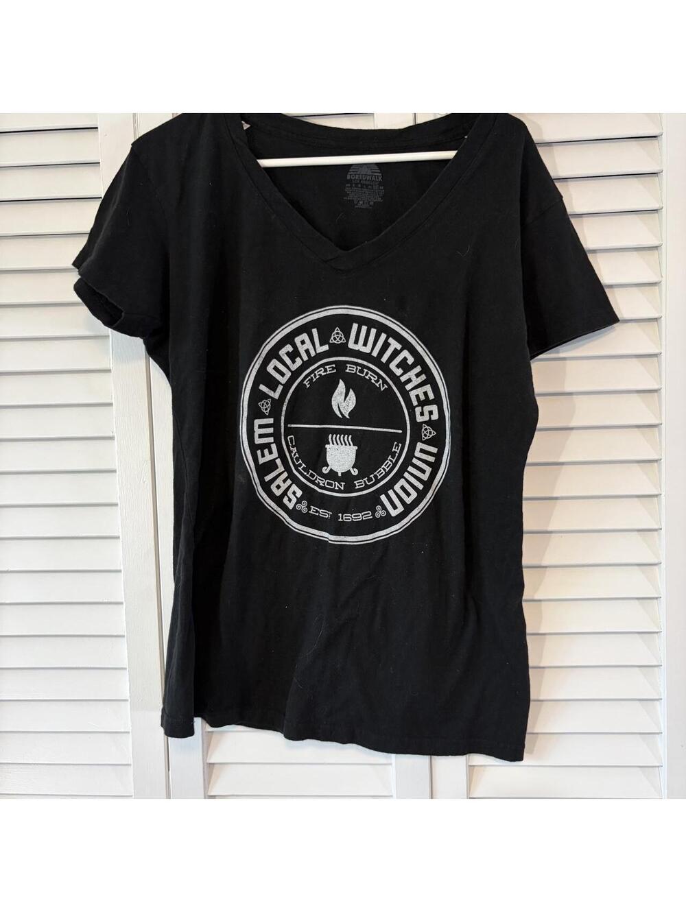 Salem Witch Women's Black Tshirt 2X